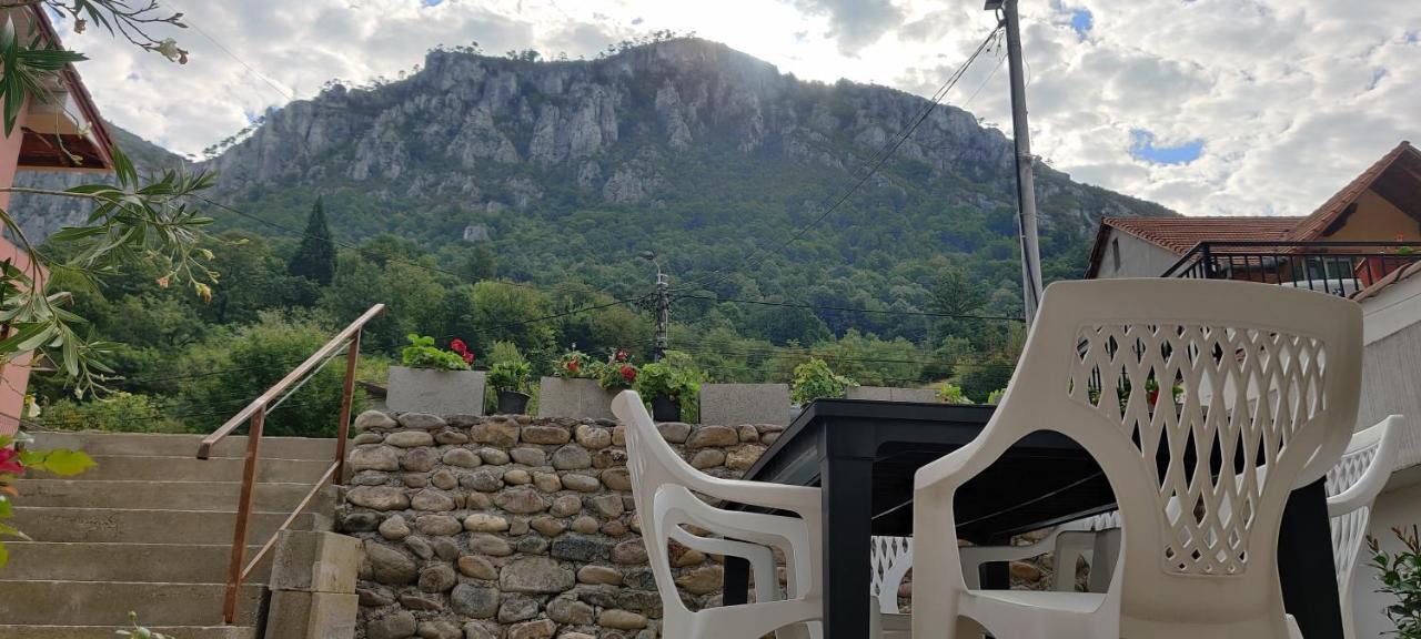 Casa Narcisa Hotel Байле Херкулане Екстериор снимка