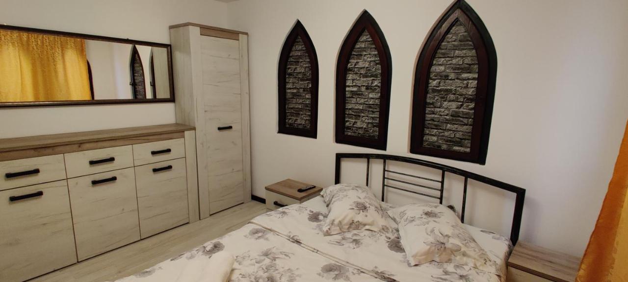 Casa Narcisa Hotel Байле Херкулане Екстериор снимка